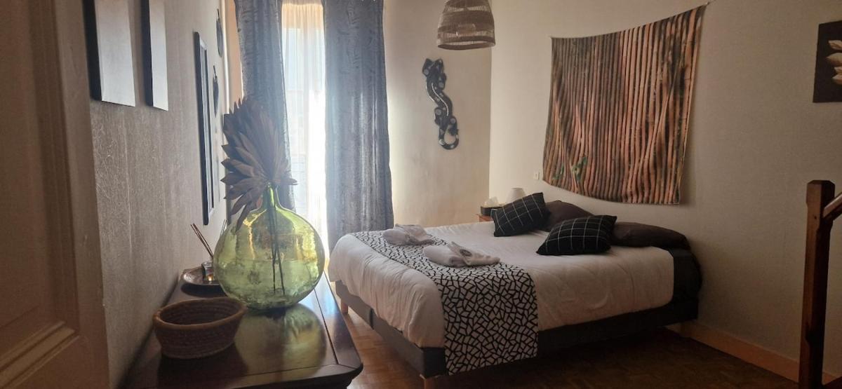 Appartement 120 M² Duplex Coeur Historique Au Calme Le Puy-en-Velay 외부 사진